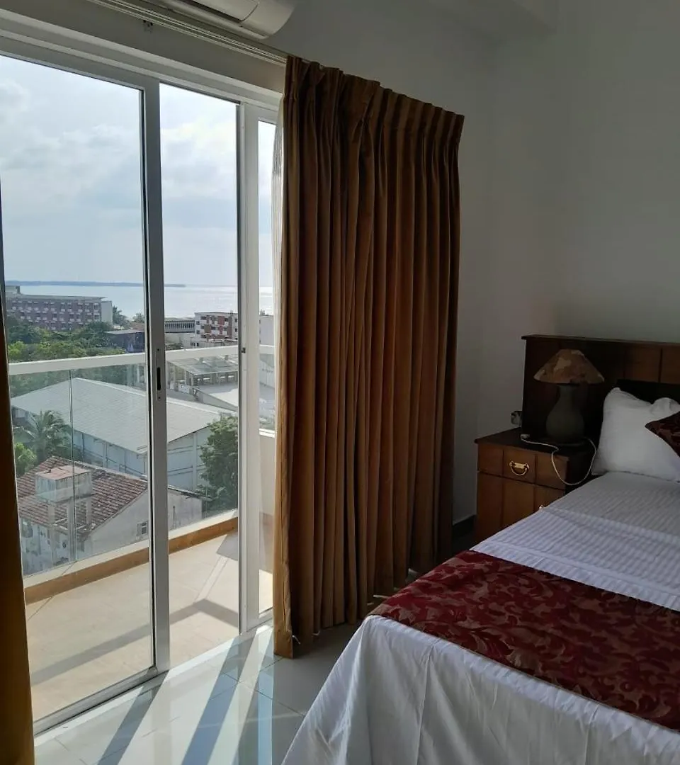 Luxury Sea View Apartments Negombo