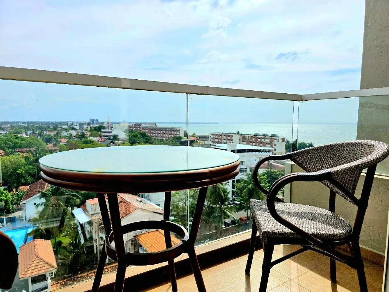 Luxury Sea View Apartments Negombo