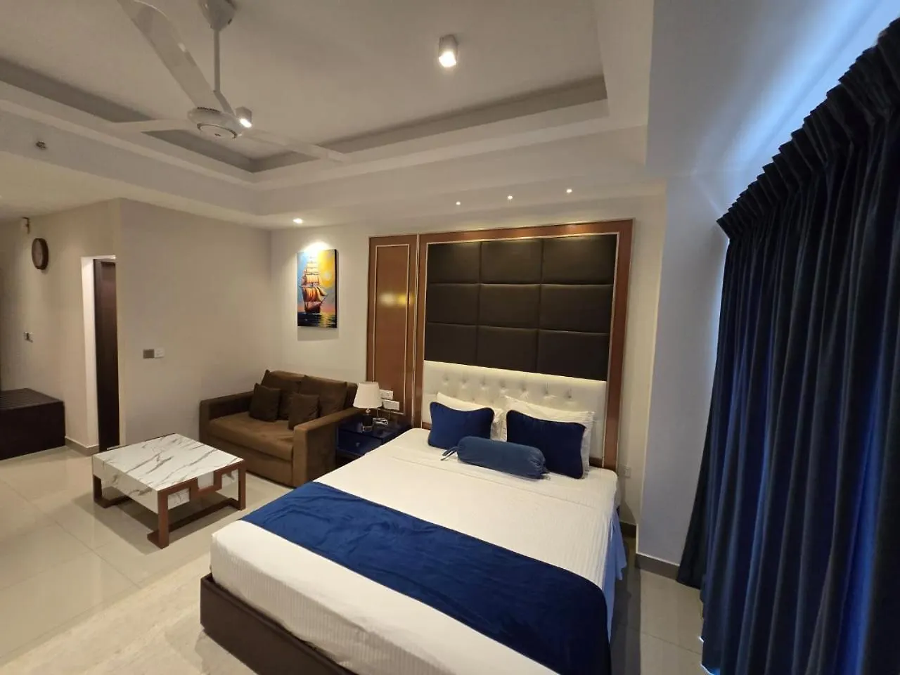 Luxury Sea View Apartments Negombo 0*,