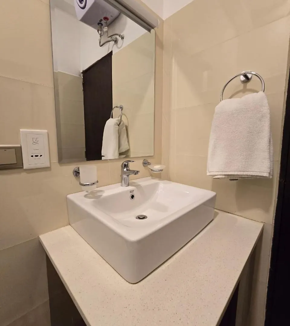 Luxury Sea View Apartments Negombo