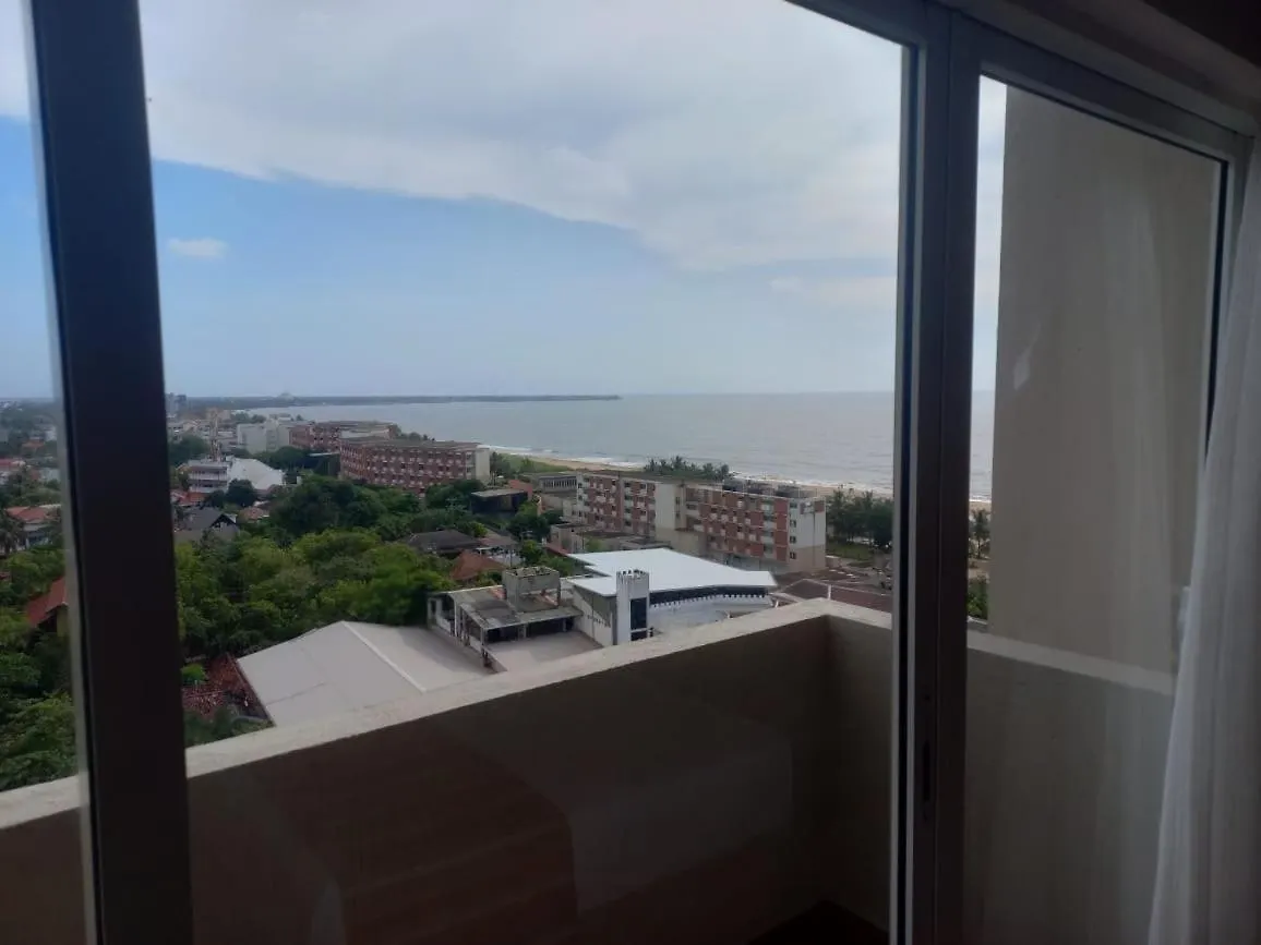 Luxury Sea View Apartments Negombo 0*,