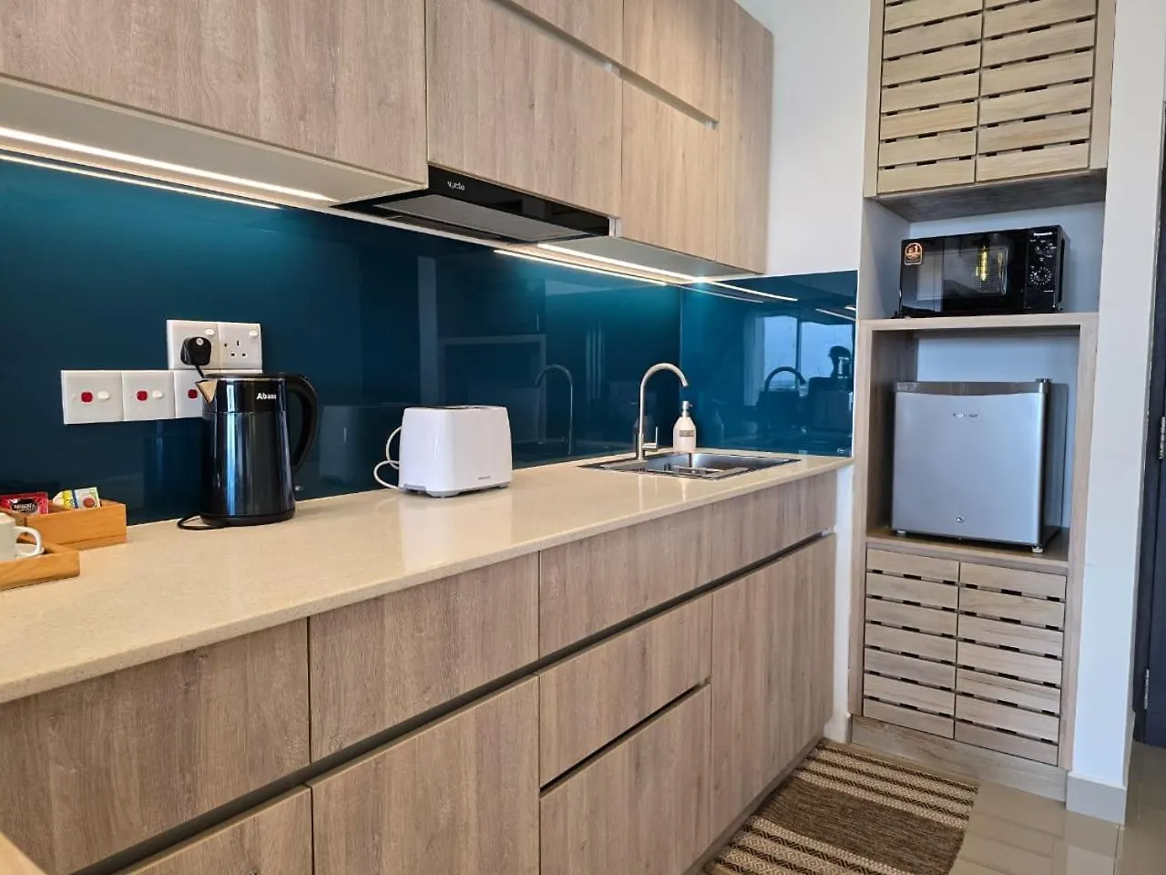 Luxury Sea View Apartments Negombo